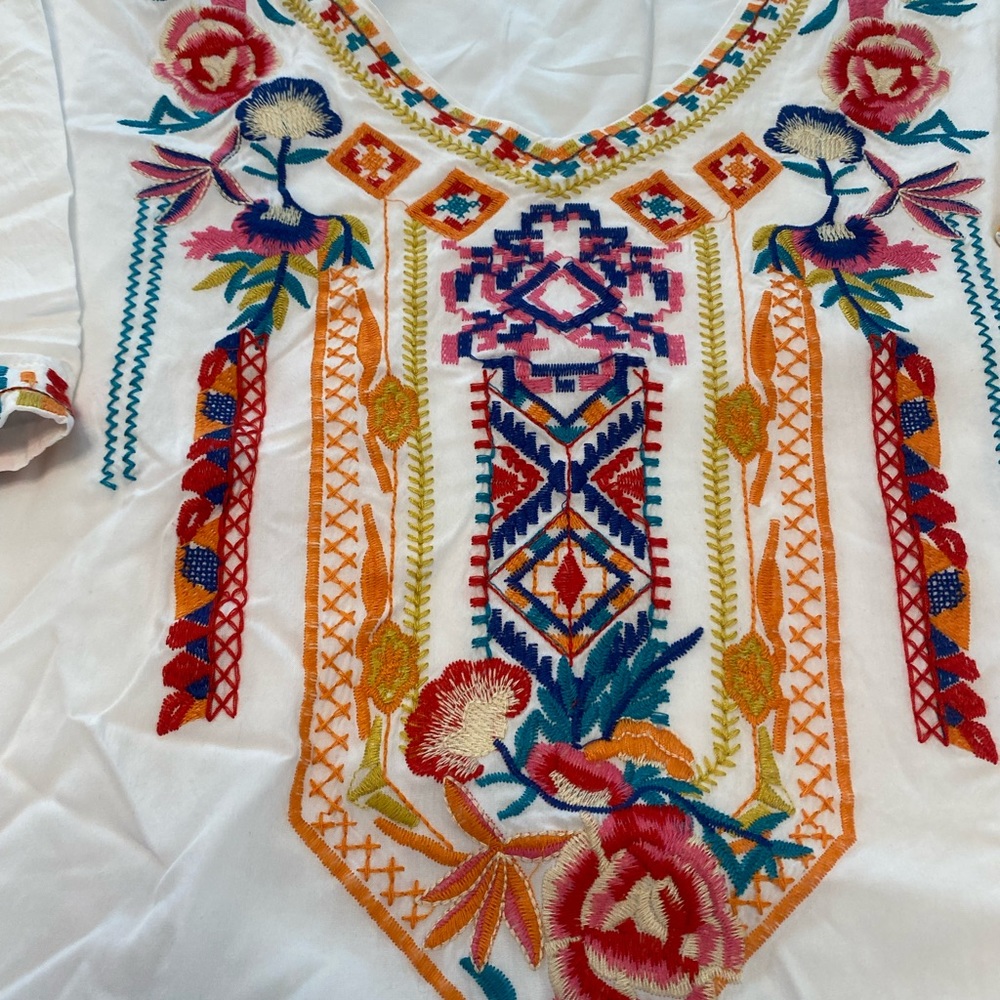 Embroidered Lined Top - Picture 4 of 13